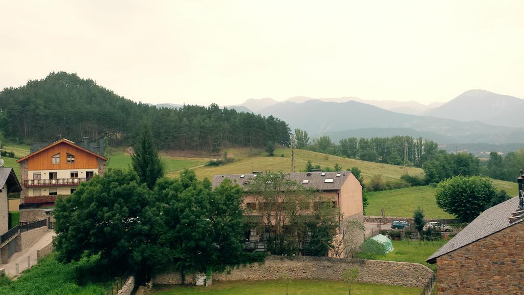 Aparthotel Bellver Bellver De Cerdanya Room photo